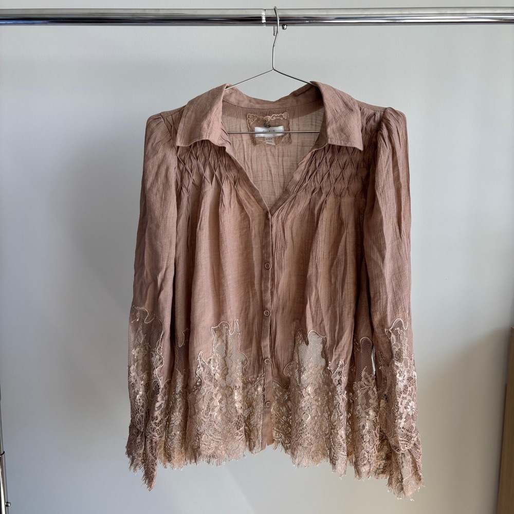 Cupio Blouse M Tan Smocked Lace Trim Button Down Romantic Coquette Boho Revival